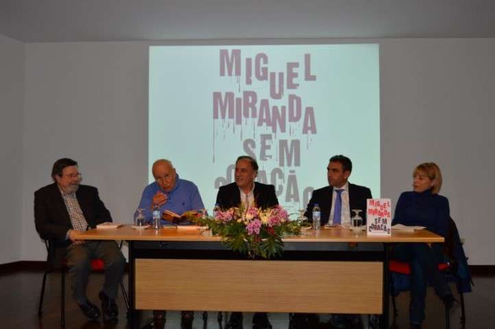 Escritor Miguel Miranda apresentou o seu livrona Biblioteca de Penafiel