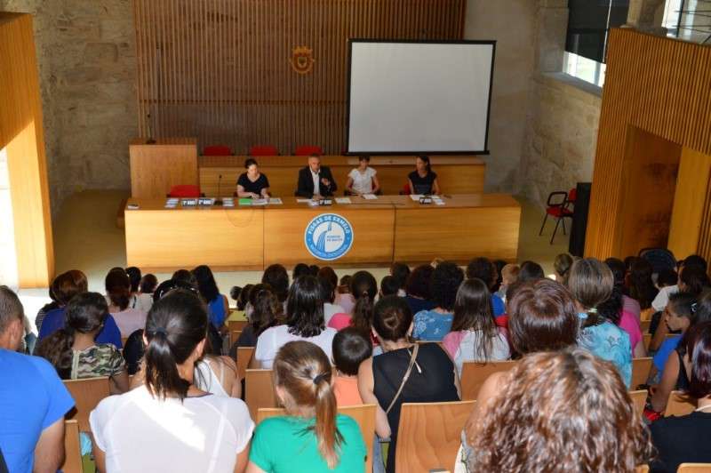 Entrega de Vales escolares em Mondim de Basto