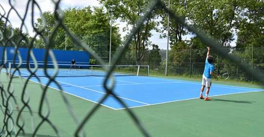 campo tenis penafiel